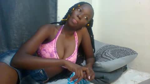 babrahazz26 online show from February 19, 8:38 pm