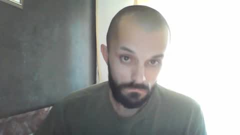 no1 online show from December 31, 9:42 am