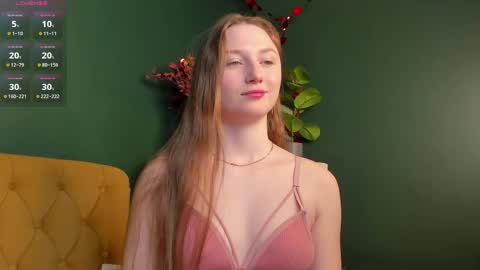 Snapshot of baby_annn chatting on April 4, 2:54 am Ann online show from April 4, 2:54 am