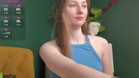 Snapshot of baby_annn chatting on May 30, 2:52 am Ann online show from May 30, 2:52 am