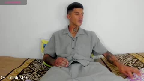 Snapshot of baby_gio chatting on April 11, 5:17 pm OF GxoXabs online show from April 11, 5:17 pm