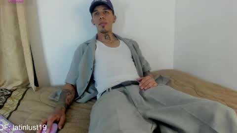 Snapshot of baby_gio chatting on June 2, 3:14 pm OF GxoXabs online show from June 2, 3:14 pm