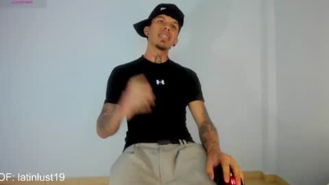 Snapshot of baby_gio chatting on July 19, 1:59 pm OF GxoXabs online show from July 19, 1:59 pm