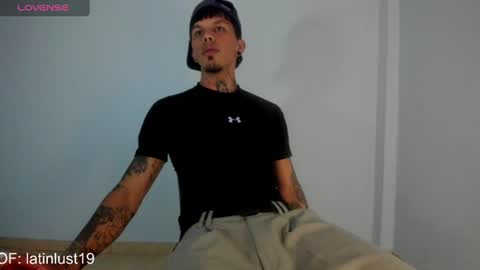 Snapshot of baby_gio chatting on July 22, 3:42 am OF GxoXabs online show from July 22, 3:42 am