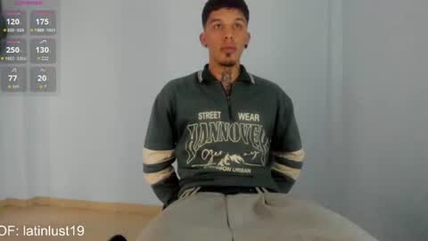 Snapshot of baby_gio chatting on July 31, 5:56 pm OF GxoXabs online show from July 31, 5:56 pm