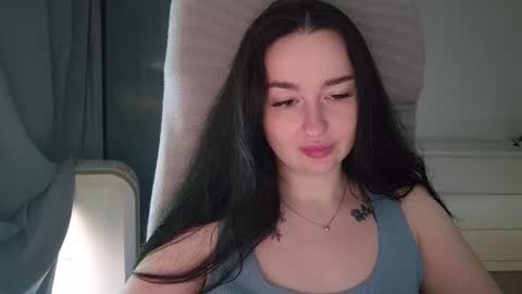 Snapshot of baby_girl_2028 chatting on June 27, 8:08 am Gabriella online show from June 27, 8:08 am