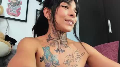 Snapshot of baby_greedy3 chatting on February 4, 3:47 pm BomBom online show from February 4, 3:47 pm