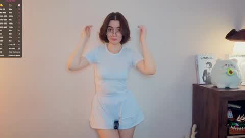 Snapshot of baby_is_ready chatting on April 5, 7:27 am Emily online show from April 5, 7:27 am