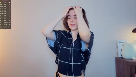 Snapshot of baby_is_ready chatting on April 7, 7:42 am Emily online show from April 7, 7:42 am