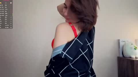 Snapshot of baby_is_ready chatting on April 25, 7:33 am Emily online show from April 25, 7:33 am