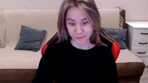 baby_kitte online show from January 21, 5:49 am