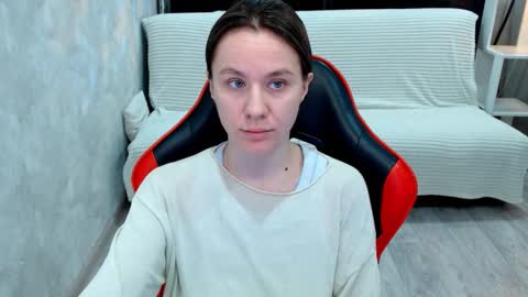 baby_kitte online show from December 3, 3:03 am