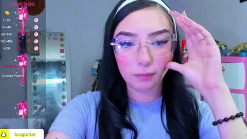 Snapshot of baby_lily1 chatting on October 9, 2:37 pm lily online show from October 9, 2:37 pm
