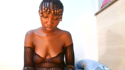 Snapshot of baby_smiler chatting on May 27, 1:57 am baby_smiler online show from May 27, 1:57 am
