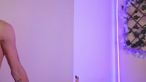  Dani  online show from December 22, 7:44 am