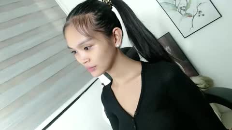 Snapshot of baby_zoexx chatting on April 7, 12:16 pm baby_zoexx online show from April 7, 12:16 pm