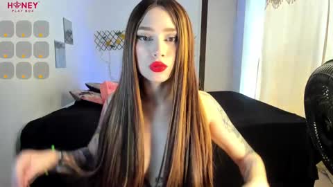 Snapshot of babyandromeda chatting on February 17, 9:30 pm online show from February 17, 9:30 pm