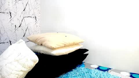 Snapshot of babyandy_ chatting on June 23, 12:19 am ANDY online show from June 23, 12:19 am
