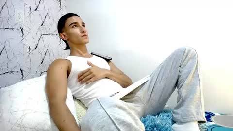 Snapshot of babyandy_ chatting on July 28, 11:04 pm ANDY online show from July 28, 11:04 pm