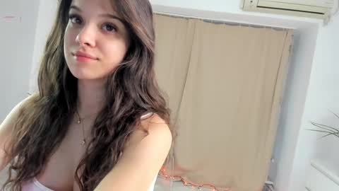 Aylin  online show from November 27, 6:59 am