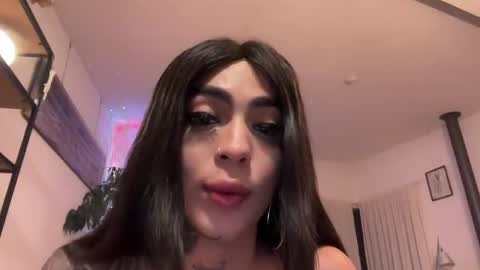 Snapshot of babybriexxx_ chatting on September 25, 2:59 am Brianna online show from September 25, 2:59 am