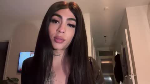 Snapshot of babybriexxx_ chatting on October 20, 9:59 pm Brianna online show from October 20, 9:59 pm