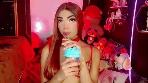 Snapshot of babycharol01 chatting on June 13, 4:32 am babycharol01 online show from June 13, 4:32 am