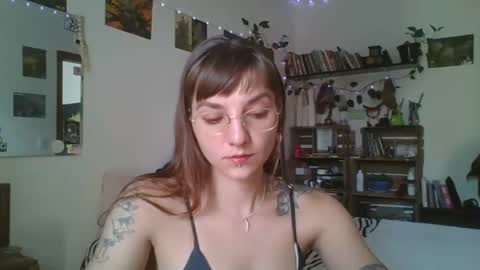 babydemon6 online show from December 12, 12:33 pm