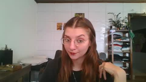 babydemon6 online show from October 9, 7:01 pm