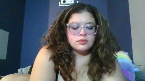 Your Highness Elle online show from November 11, 11:27 pm