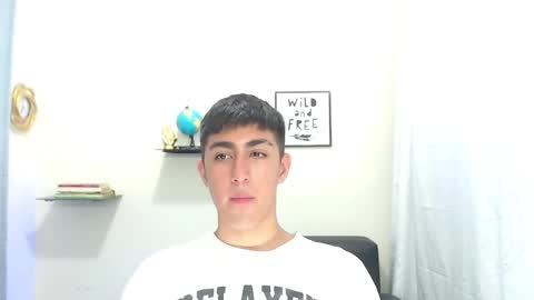 Snapshot of babymaik chatting on December 21, 12:09 am babymaik online show from December 21, 12:09 am