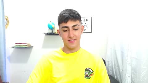 Snapshot of babymaik chatting on December 23, 8:25 pm babymaik online show from December 23, 8:25 pm