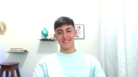 Snapshot of babymaik chatting on December 26, 11:24 pm babymaik online show from December 26, 11:24 pm