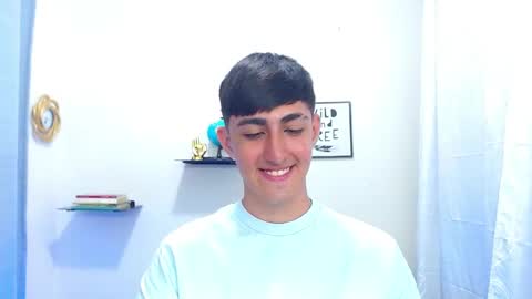 Snapshot of babymaik chatting on February 7, 11:34 pm babymaik online show from February 7, 11:34 pm
