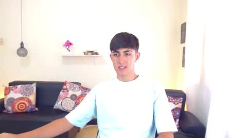 Snapshot of babymaik chatting on February 23, 7:17 pm babymaik online show from February 23, 7:17 pm