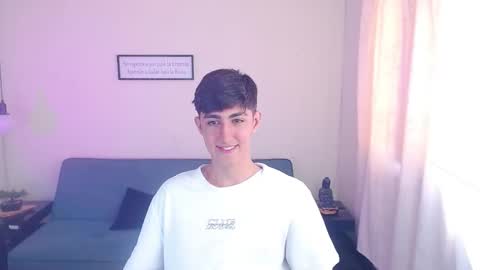 Snapshot of babymaik chatting on March 1, 4:33 pm babymaik online show from March 1, 4:33 pm