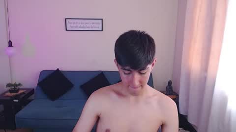 Snapshot of babymaik chatting on March 5, 4:24 pm babymaik online show from March 5, 4:24 pm