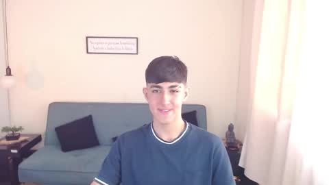 Snapshot of babymaik chatting on March 6, 2:29 pm babymaik online show from March 6, 2:29 pm