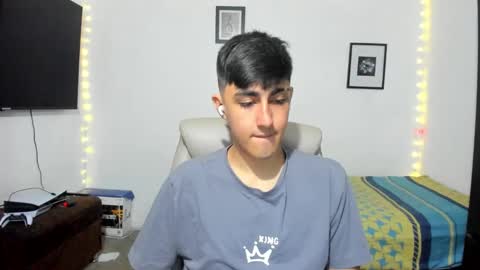 Snapshot of babymaik chatting on September 16, 10:22 pm babymaik online show from September 16, 10:22 pm