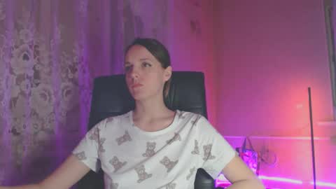 Snapshot of babymuro4ka chatting on March 31, 6:52 pm Sonya online show from March 31, 6:52 pm