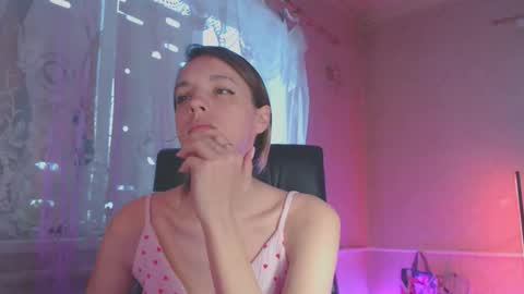 Snapshot of babymuro4ka chatting on April 10, 3:12 am Sonya online show from April 10, 3:12 am