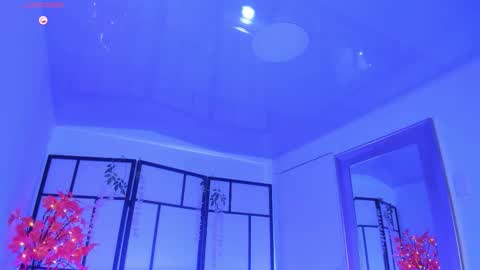 Snapshot of babypeachie_ chatting on March 27, 8:26 am Babie online show from March 27, 8:26 am