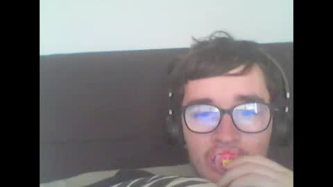 babyrandy1997 online show from September 21, 1:35 pm