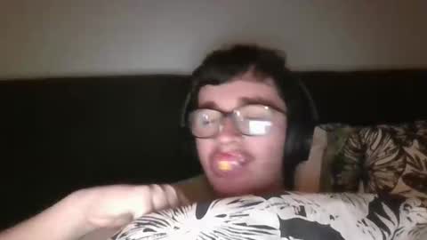 babyrandy1997 online show from February 10, 9:41 pm