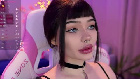 Snapshot of babyroxynill chatting on May 26, 10:06 pm Nika online show from May 26, 10:06 pm