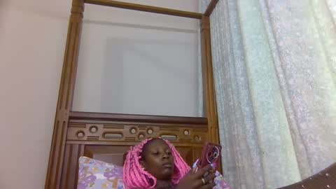 babytylerr online show from November 30, 7:12 am