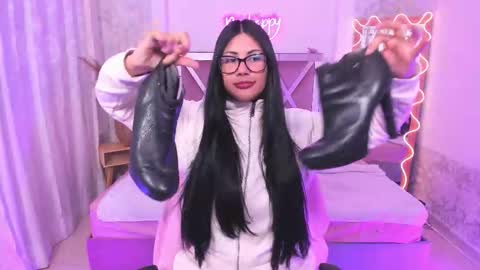  VENU  online show from January 10, 3:08 am