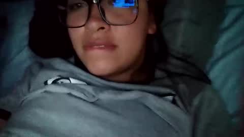 Snapshot of babyymango_ chatting on January 5, 5:41 am Gisselle online show from January 5, 5:41 am