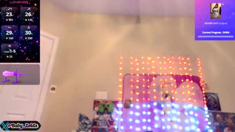 Snapshot of babyzelda chatting on November 19, 5:40 am BabyZelda online show from November 19, 5:40 am