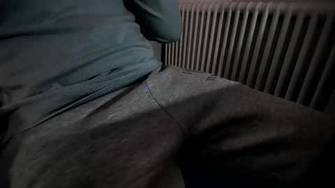 Snapshot of backfromashes chatting on November 22, 3:05 am Armin online show from November 22, 3:05 am